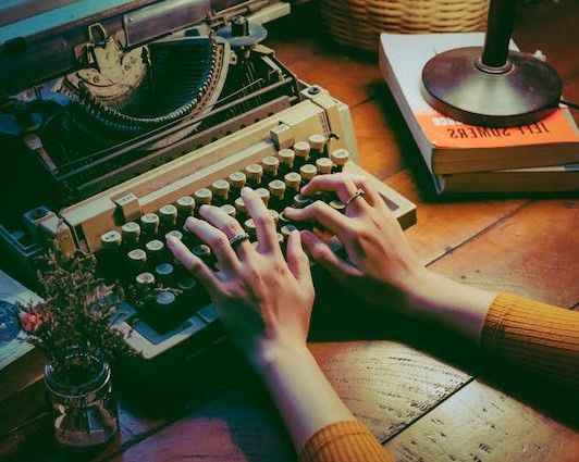 «Изображение к посту “Как стать писателем:6 простых шагов.”»