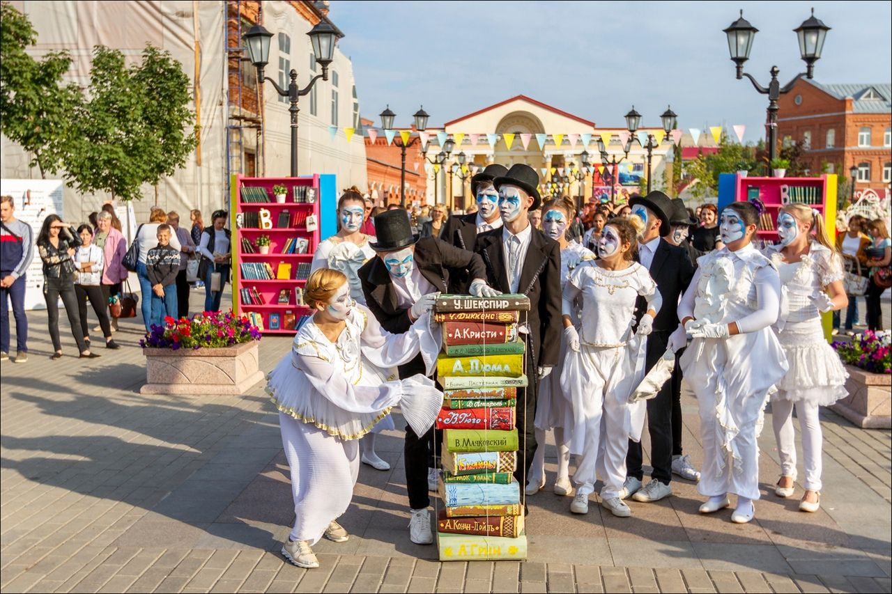 «Изображение к посту “Фестивали литературного творчества: праздники слова и идей”»
