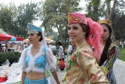 Танцовщицы