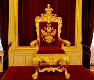 Императорский трон царя России - если его ещё украсить драгоценными камнями, то будет трон императора Российской галактической и